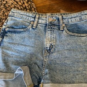 Wild Fable denim shorts size 2